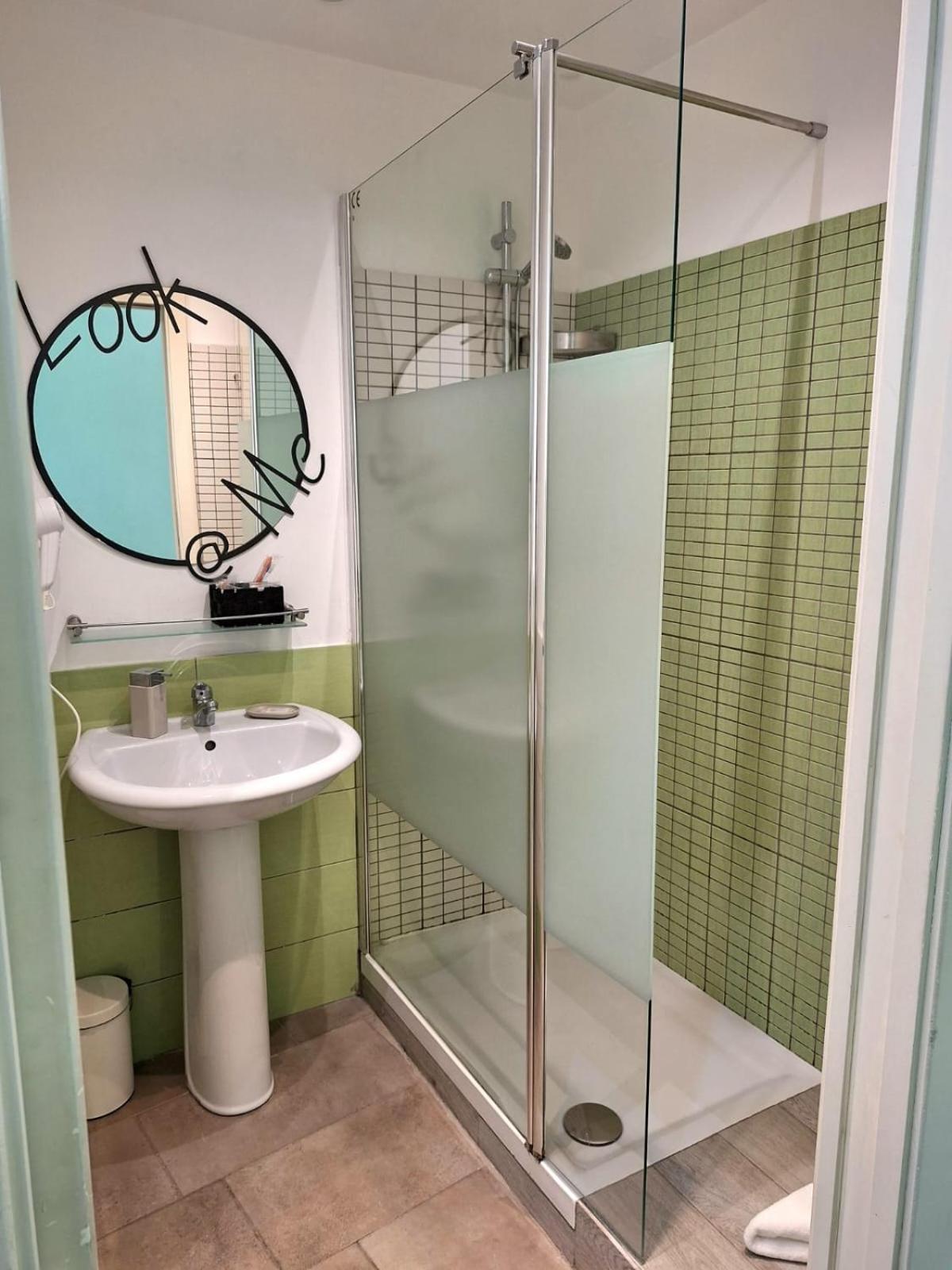 Re Di Roma Nice Rooms Kültér fotó