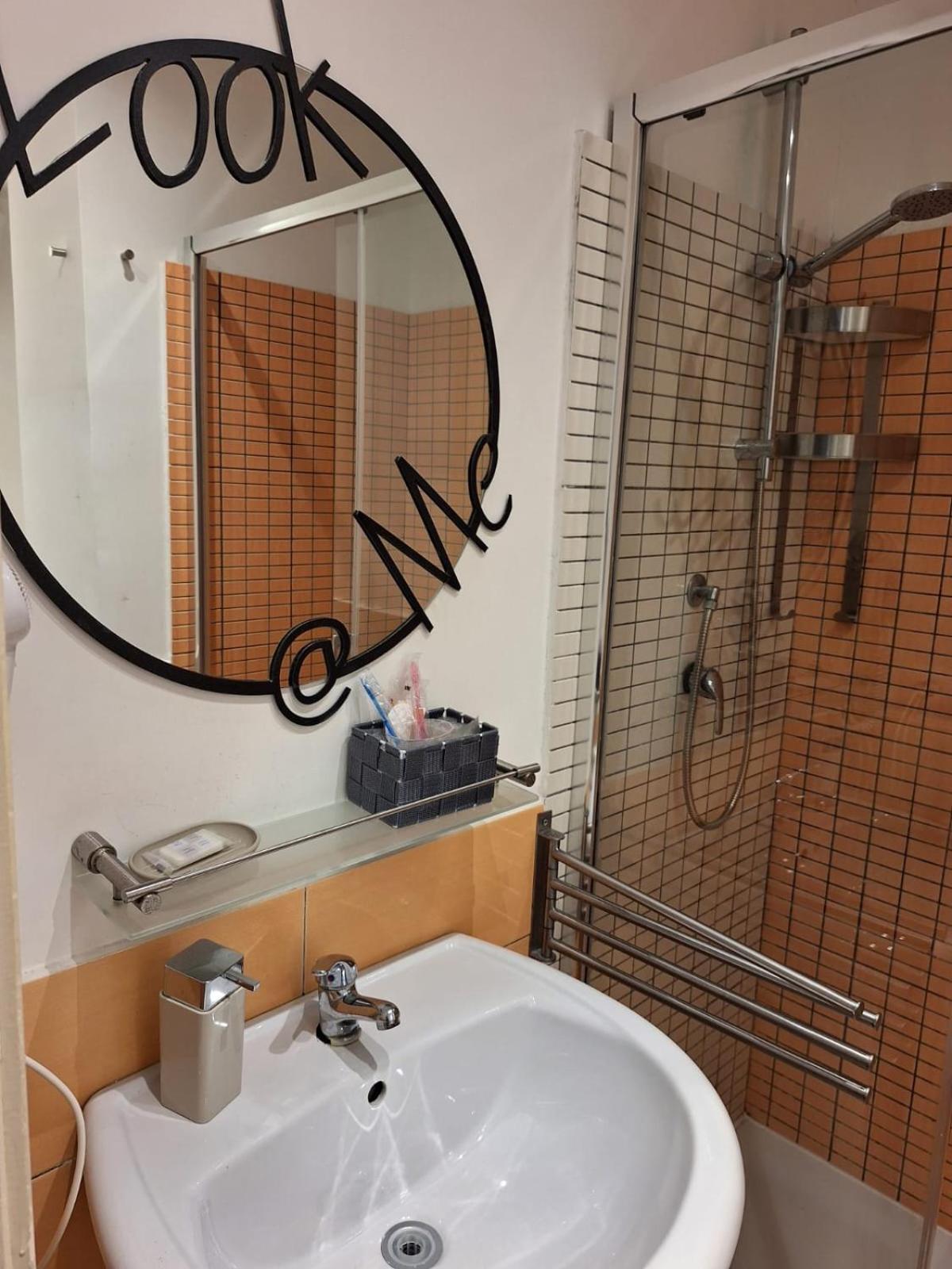Re Di Roma Nice Rooms Kültér fotó